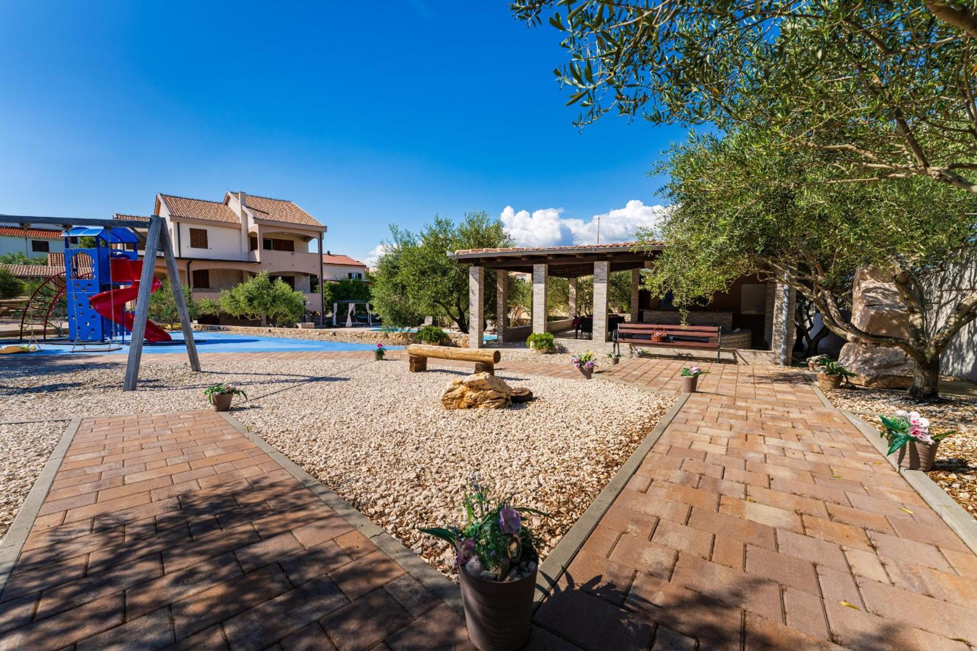 Villa Zlatni Dvori Zadarvillas Razanac Luaran gambar