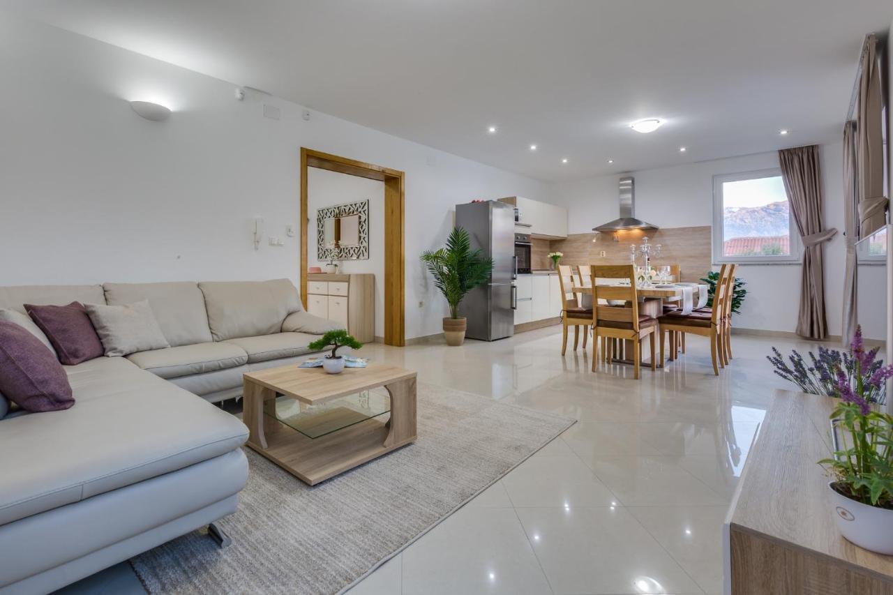 Villa Zlatni Dvori Zadarvillas Razanac Luaran gambar