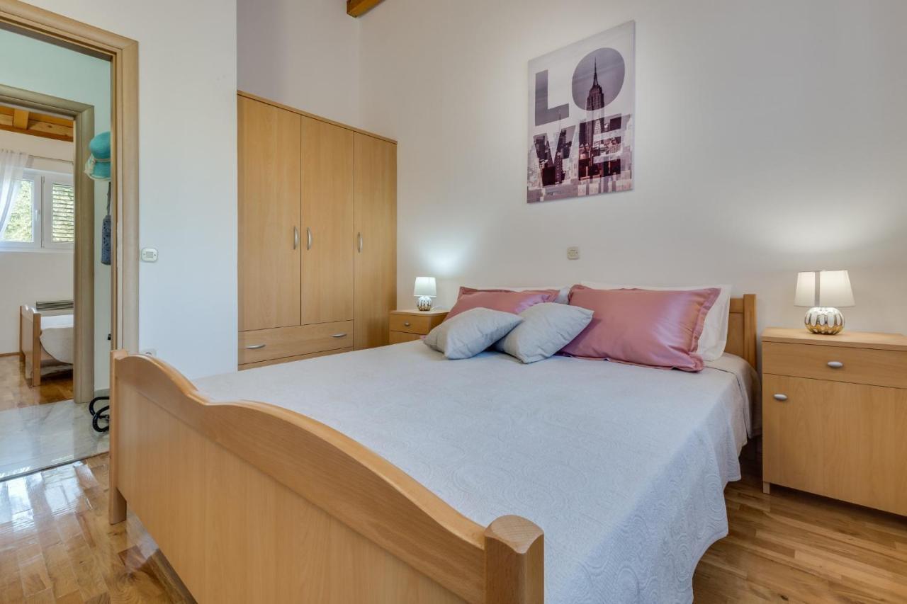 Villa Zlatni Dvori Zadarvillas Razanac Luaran gambar