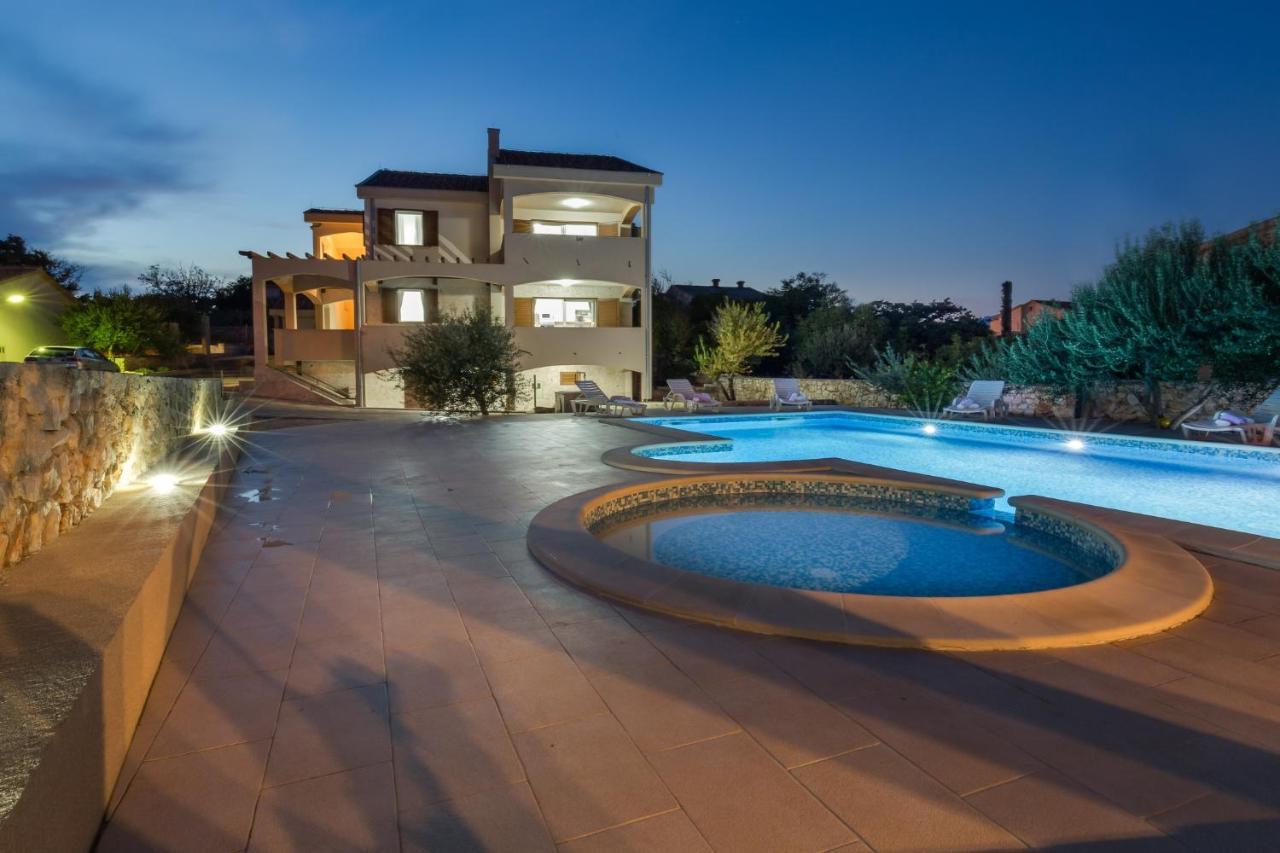 Villa Zlatni Dvori Zadarvillas Razanac Luaran gambar