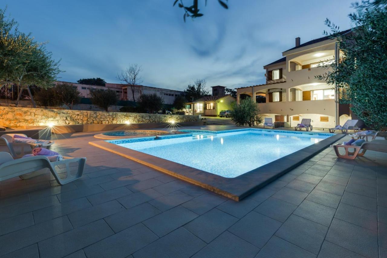 Villa Zlatni Dvori Zadarvillas Razanac Luaran gambar