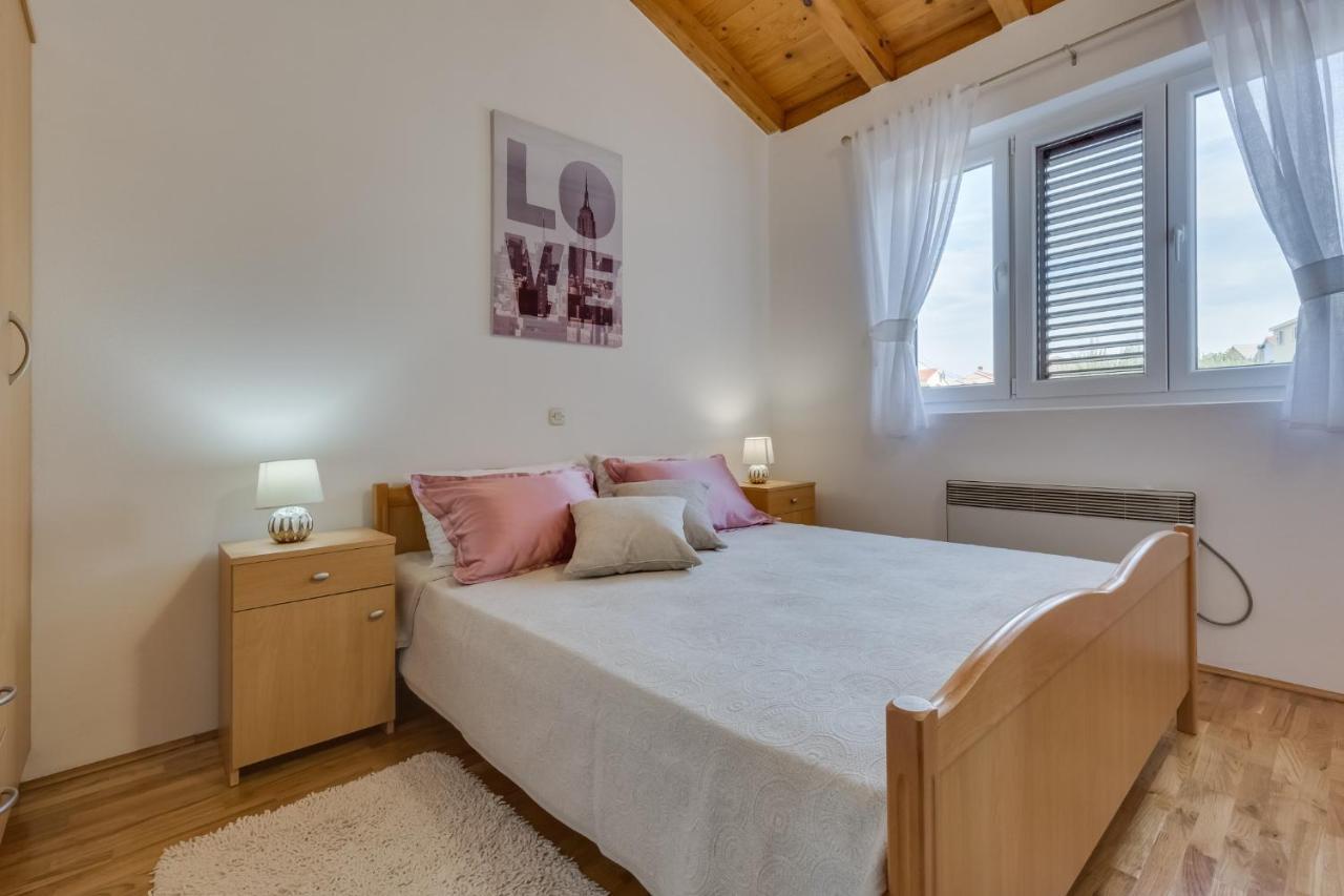 Villa Zlatni Dvori Zadarvillas Razanac Luaran gambar